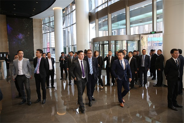 1476181986114851.jpg 金輝20周年慶典